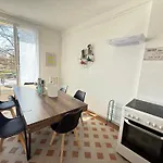 L'escale 32 Apartment *